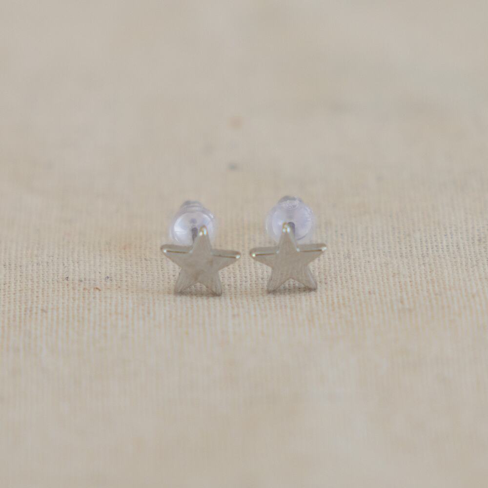 Vintage Silver Star Stud Earrings Y2K Minimalist Star Jewelry Unisex